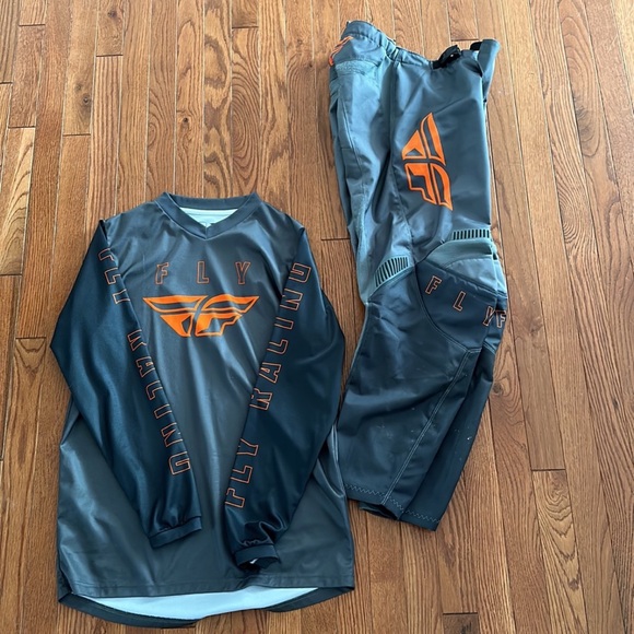 FLY Racing suit - Picture 1 of 7